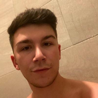 Rio 🇧🇷 May 1-5 27 | Pansexual | kinky top | 7.5 in