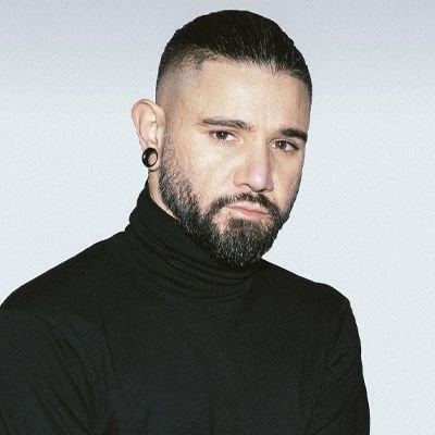 Fan Page de Notícias do DJ, Produtor, Cantor e Compositor 9x Ganhador do Grammy Awards, Skrillex no Brasil. l Fan Account l