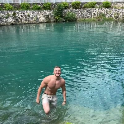 Russellseck's profile picture. 