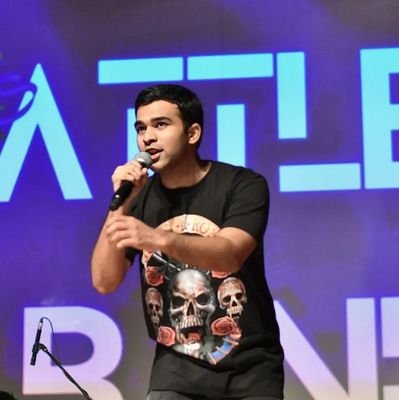 jjc_1805's profile picture. Day dreamer, Night thinker 💫