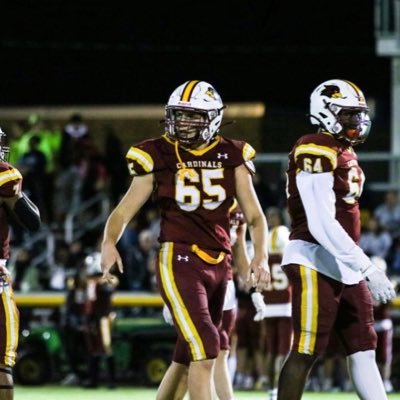 Class of 2024 Cardinal Spellman HS|6’3~ 230| Bench 315|squat 455| 3.3GPA|40yard-5.2| Play D tackle/D end https://t.co/xeTeBtLWnd | email: edm5225@gmail.com