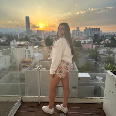 eileen_mami's profile picture. Sí, como la Paloma mami 😻 IG: @_eileenmaldonado