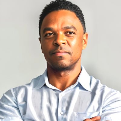 Janade du Plessis | co-Founder at @LaunchAfricaVC and @Five35V, showcasing African innovators. Past I-banker | Entrepreneur | Behavioral Scientist | Film maker