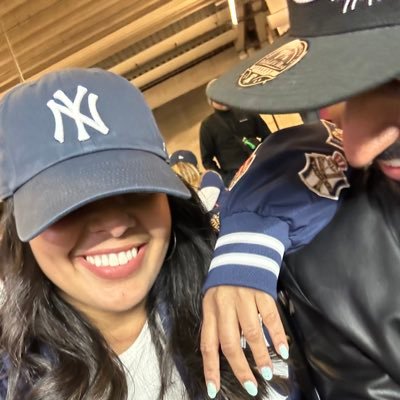 JearBearTweets's profile picture. New Yorker. Sports fanatic. Most active during UFC cards.