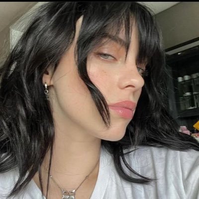 lauraaecg's profile picture. dylan means home🫶🏻