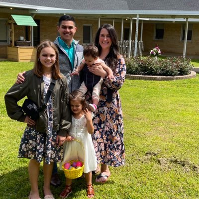 Sinner saved by grace Husband to Rachel Father to Hunter Lynne, Audrey, & Leah Associate Pastor @ Bethel Baptist Church