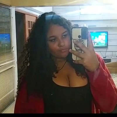 LaisCito's profile picture. Paz entre nós e guerra ao sistema