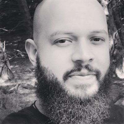 VictorCostaz91's profile picture. Vivendo