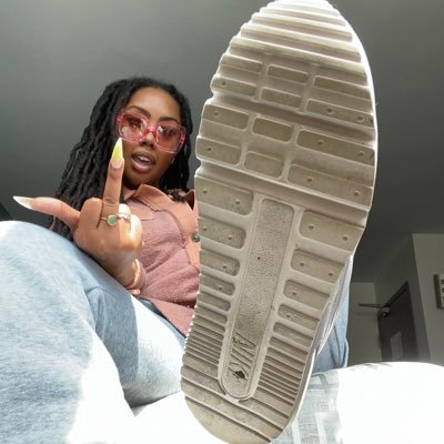 For “Play Play” Size 9. Hair, Nails 💅🏾 Foot Fetish. Findom. Femdom✨ If I’m a lot go find less.🗣 I DO NOT HAVE AN IG $solefulsoles 📧soleful.soles20@gmail.com