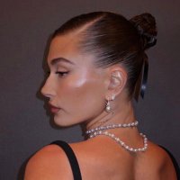 elle (@hailsbpeaches) 's Twitter Profile