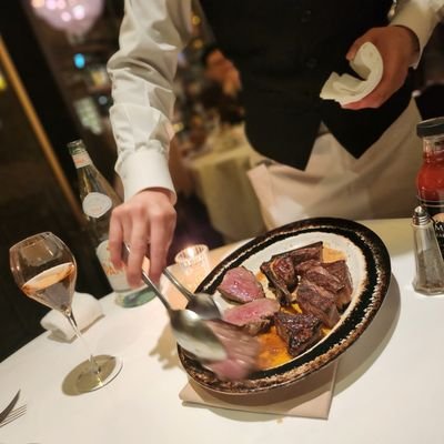 nikusushigeisha's profile picture. p専用垢。ちゃんと会えます。爆乳さんと出会いたい。
過去アプリ民。お相手さんからのリピ希望率高め。
求めているのは顔じゃなくてスタイルと性格の良さです。
清潔感とおしゃれと愛嬌は心がけています。世の中捨てたものじゃないよ。先払い不可（会えるから