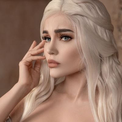 got oc/ of targaryen blood ~ lowborn daughter, born in a brothel