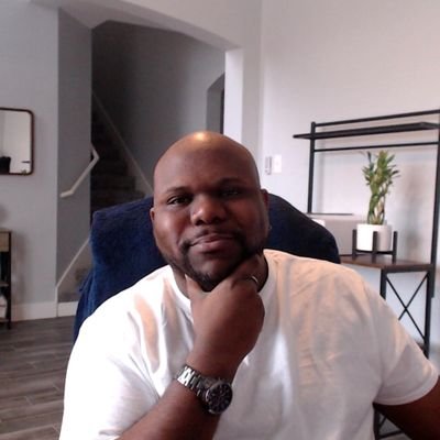 HadToHappn's profile picture. Born and raised in the 〽️
#GrindCity | #SkyTown | #TitanUp Securing da Bag