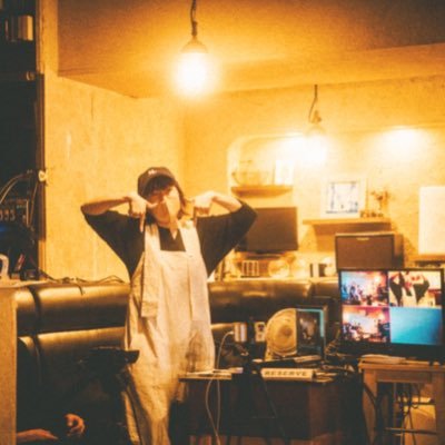 hanadagumi's profile picture. 【Creative support 】自分が良いなぁと感じたものを、良いよ〜って言ったり💭様々なクリエイティブの場面でサポートをしています。音楽、本、絵、写真、映像、舞台、透明なもの、滲むもの、笑顔の連鎖ははっぴ~