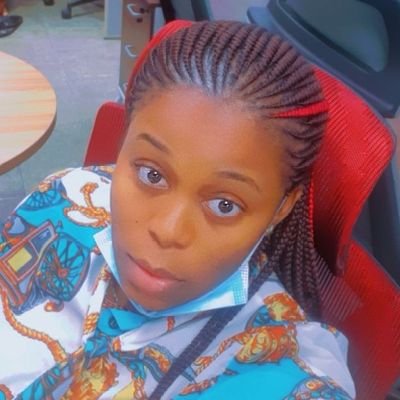 I am Genevieve Oluchi
Proudly Leo ♌
I am Geologist,
I am a Petroleum Geologist,
I am a translator,
I speak Chinese 🇨🇳,
Igbo,
English.
