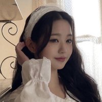 also maya (@jisoosd1or2) 's Twitter Profile
