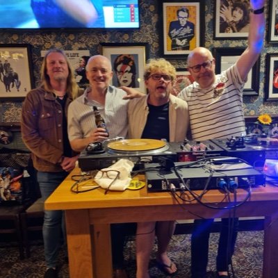 4 old geezers, 2 turntables, lots and lots of records

What's not to love !