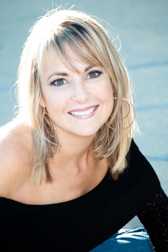 hilary_ritter's profile picture. Wife, Mother, Sister, Daughter, Friend, Dog fanatic, Hair Stylist and Friend.