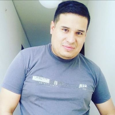 Maduro hetero amante del BDSM, dominante, misógino,open minded man, liberal incestuoso en busca de esclava.Que se pudra el feminismo, viva el patriarcado