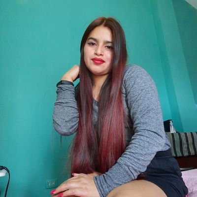 Enamorada de mi muñequita 😍 💕 
4/03/24 ❤️