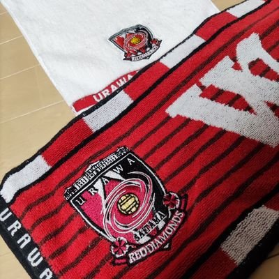 静岡県民だけど浦和レッズが大好き♦⚽😝
ゴルフの帰りに焼き肉行ってビール飲むときが1番幸せ⛳🥩🍺色々あってスタジアム観戦が行けていませんが、2024年から可能な限り参戦します🚅💨無言フォロー失礼します🙇♂フォロバしますんで、どんどんフォローお願いします❗
