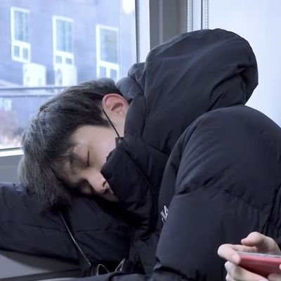 .. / .-.. --- ...- . / - -..- -
natutulog.