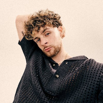 Here is out now ￼ Pre-order my new album What Ifs & Maybes ￼ https://t.co/MXwTIylttP… 

Mgmt - John@variousartistsmanagement.com

tomgrennan.k