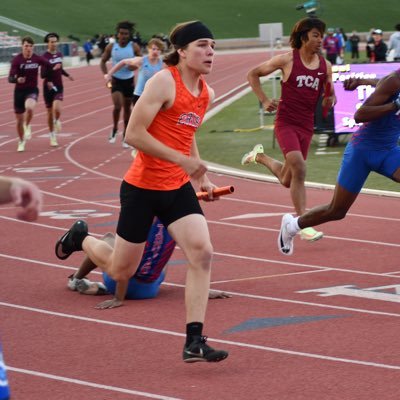 HaydenF72693926's profile picture. Hi :)