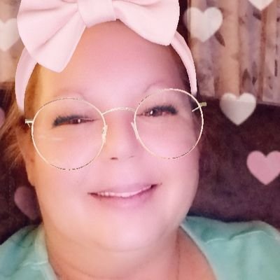 Friendly, outgoing girl from San Antonio! Currently in college learning Business Administration