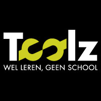We waren de opleiding tot Servicemedewerker Gebouwen, waarbij je leert in de praktijk. En werken samen met Friesland College, Bouwloket en Accolade