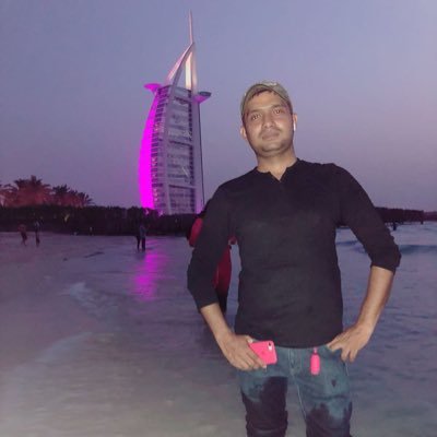 iam_shraza's profile picture. Co-founder of HomeClap - a Managed Marketplace for Home Maintenance Contract (HMC) Services, HomeClap Décor