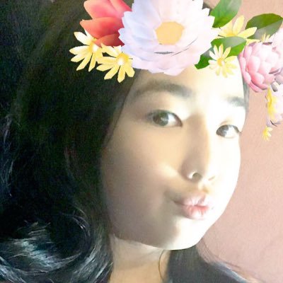 juicytoenai1s's profile picture. aspiring ice cream van woman’s rant page