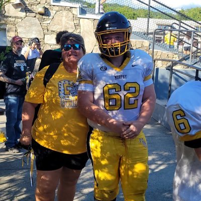 Taternator_55's profile picture. 2027/Center,DT/ Hayesville High School/ Bench: 245 / Squat:405 / Deadlift: 425