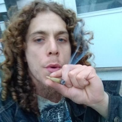 FalkerTj's profile picture. if you end up on my page don't try to sell me shit, I'm poor and always broke...