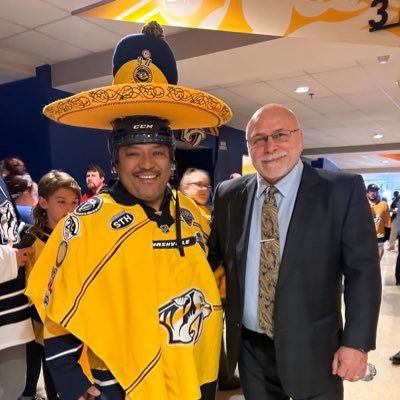 #SMASHVILLE RESIDENT #Preds STH #LoyalLegion Cyclists 65MilesX3 Runner 13.1x23 PR 2:04 26.2x2 “La Vida es como un juego de cartas. Donde se gana y se Pierde”