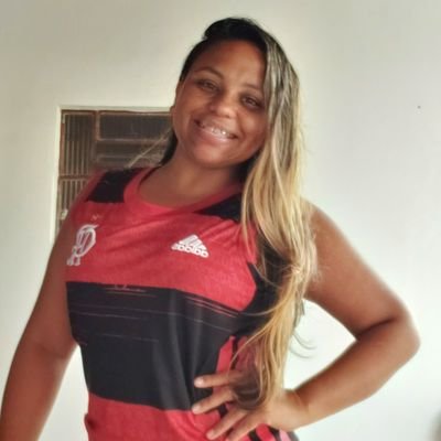 Sou mãe de 3 lindezas 👧👦👦, gerente de RH, flamenguista e ♓ pisciana raíz😍❤