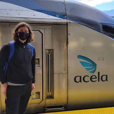 Ridiculously interested in tech and trains. Also I do choir stuff sometimes. Majoring in information science.