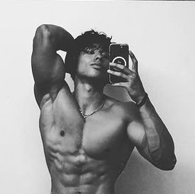 TwinkPulverizer's profile picture. Hung 20 y/o with a god body 💦 twink breaker and wallet r*per. Worship my body or leave.