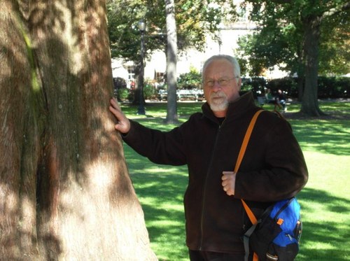 tibi1945's profile picture. 