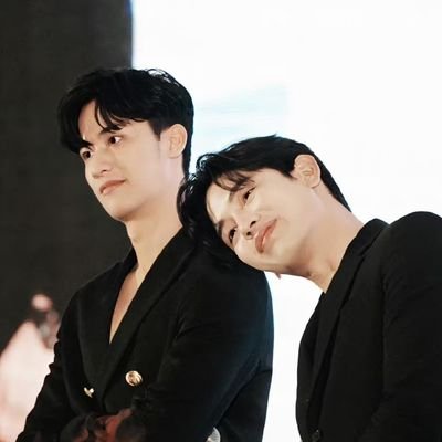 #เตนิว for CHERRY MAGIC TH 🍒✨ • full time polca, half babii 💙💚 • k-ship — jaywon • tweets everything that comes up my mind