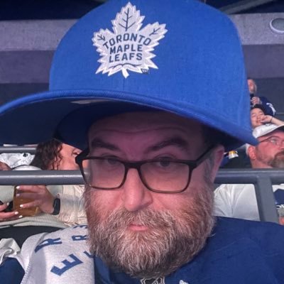 Die Hard Toronto Sports Fan (Leafs, Raps, Jays) & Leafs Season Ticket Holder.Co-Host of the @nomanadvantage Podcast and part of the @breaksraccoon Trash Pandas