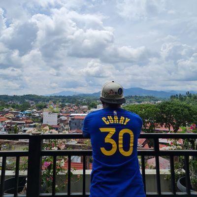 FY_Yesa's profile picture. sementara biarlah begini