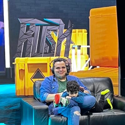 Director en TG Studios Masters League para Pubg Mobile Freefire Talents https://t.co/LTKceuhNyS EX-CSGO COACH Mi twitter, mis opiniones.