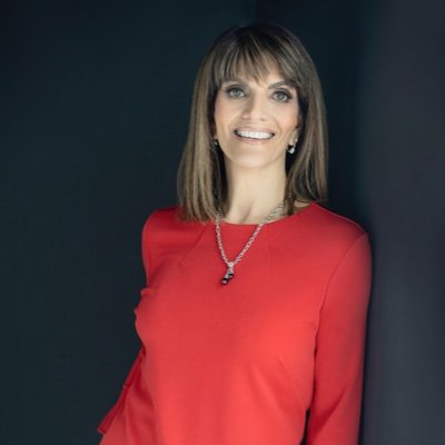 Author. Strategist. Mom. Writes about mindset, healing, human connection, and living well with a chronic illness. https://t.co/2GiTuacaSM