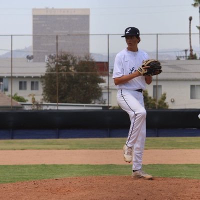 @LoyolaBSB 6’4” 198 LHP prescott.farrar@gmail.com 323-447-4589