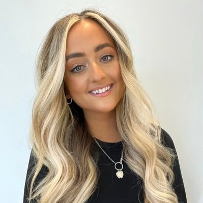 DaisyGoord's profile picture. • UK BLONDE EXPERT 🇬🇧 • @WellaPro Digital Craft Expert • @olaplex Advocate • Masterclasses + 1:1 • Daisy Goord Salon