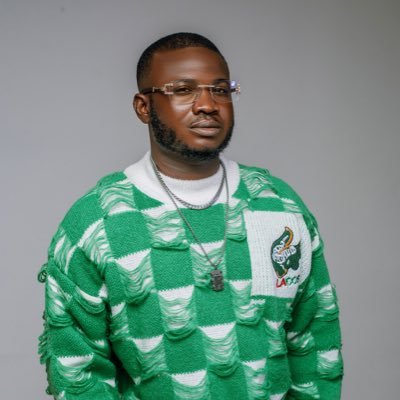 sammysterl1's profile picture. Creating Melodies | Making ideas matter | Singer-Songwriter | 🎹🎶🎧🎙️🎸🎷 📱 WhatsApp +https://t.co/uhWzNZh5ne