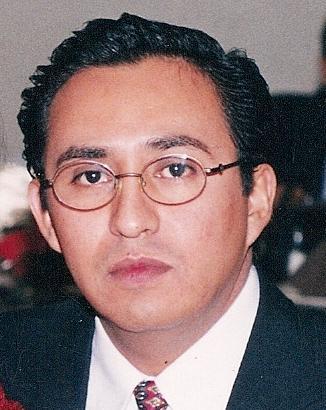 Contador, asesor de seguros, mexicano, unidos somos más.