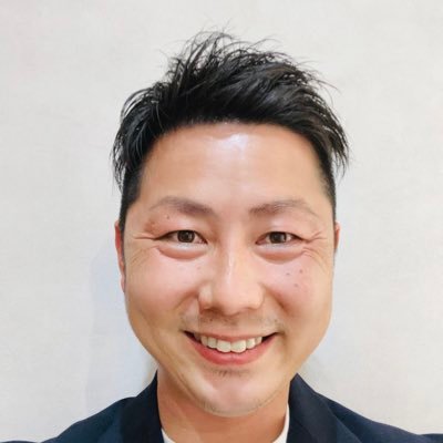 BUDDICA高松店勤務/野球歴15年/大手企業営業マン12年/現在生まれて初めての転職で最高のベンチャー勤務/クルマって楽しい。をぶち撒ける集団/仲間の成長をつくる漢/一児のパパ