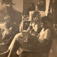 Elizabeth Caldwell (@bwodotbc) 's Twitter Profile Photo Elizabeth Caldwell (@bwodotbc) 's Twitter Profile Photo